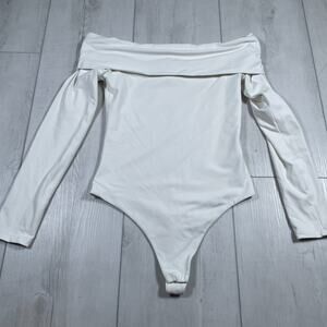 AritziaWomen's Medium Contour Deco White Long Sleeve Bodysuit Off The Shoulder